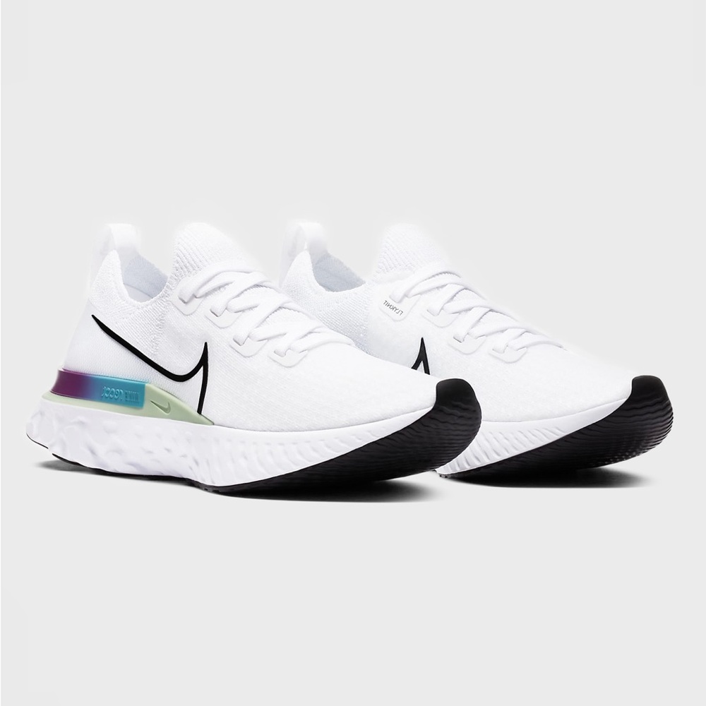 ✨Sold✨ Nike Infinity React Flyknit White Vapor Green